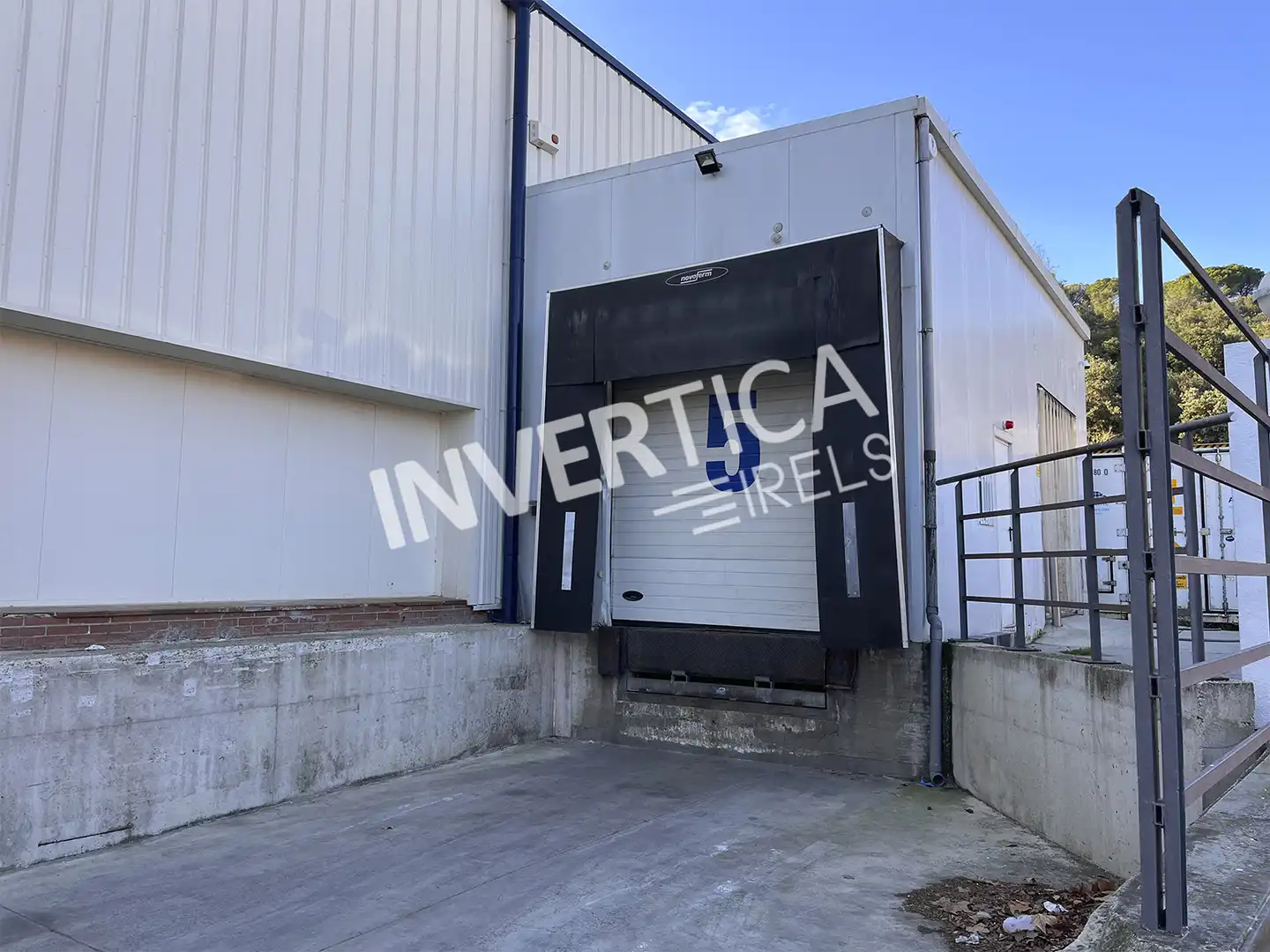 Nau industrial en venda a Carrer Pla Cadellans