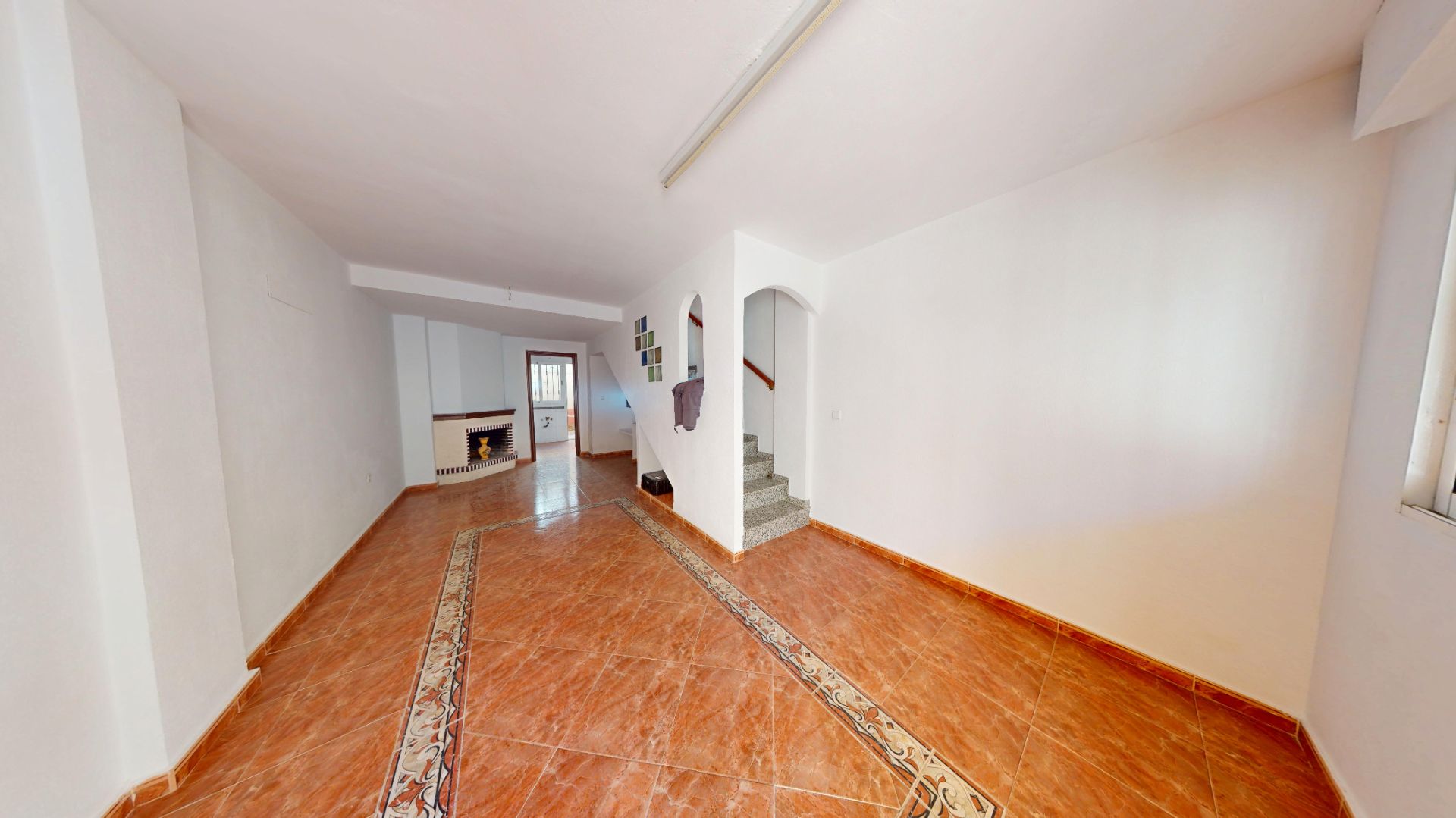 Casa adosada en venda en Orihuela amb Jardí privat, Terrassa i Balcó