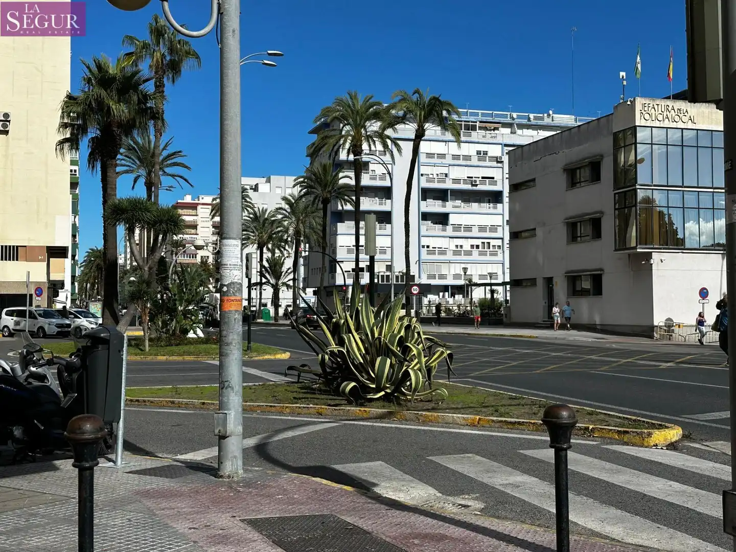 Exterior view of Garage for sale in Cádiz