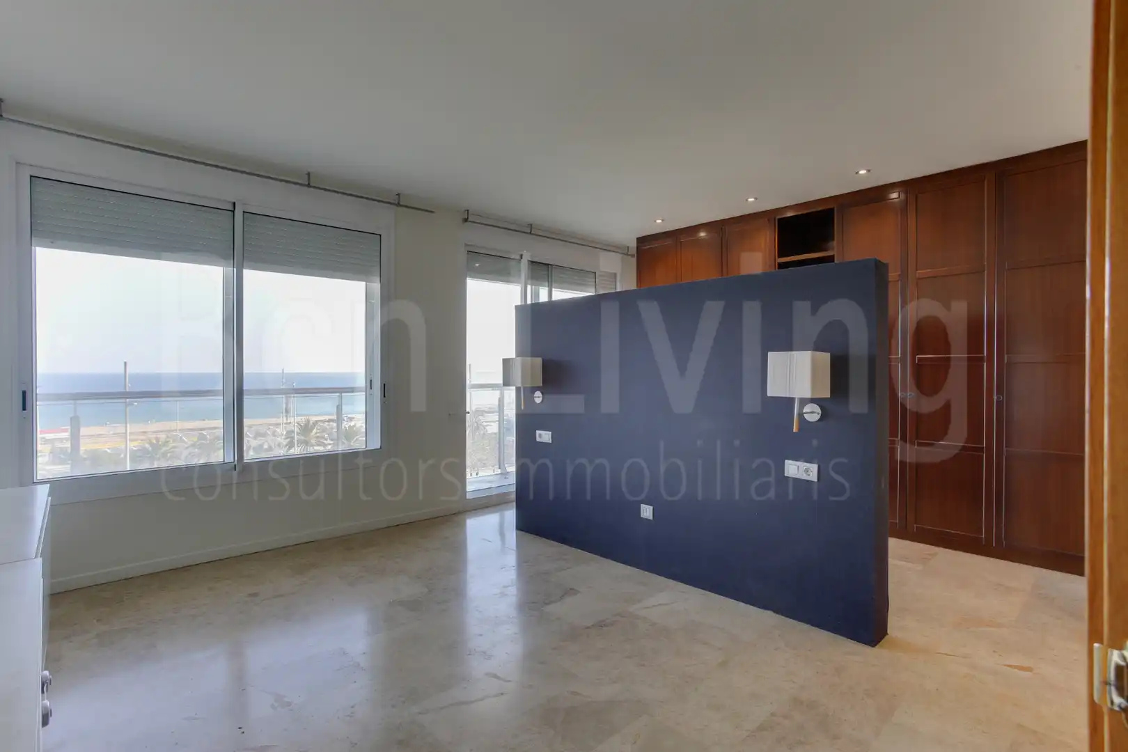 Sala de estar de Piso de alquiler en Barcelona con Aire acondicionado, Terraza y Trastero