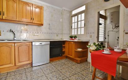 Kitchen of Flat for sale in  Almería Capital