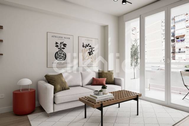 Piso en Venta en Parque Ayala - Jardín de la Abadía - Huelín