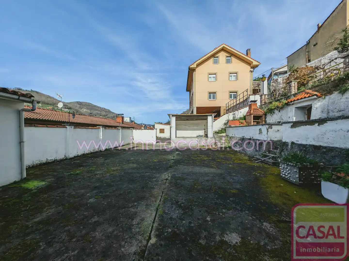 Vista exterior de Casa o chalet en venta en Aller con Calefacción, Terraza y Trastero