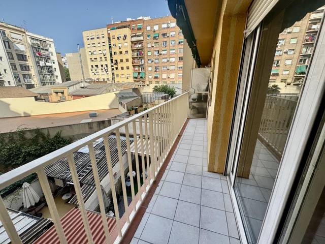 Piso en Venta en Carrer dels Castillejos en Sagrada Família