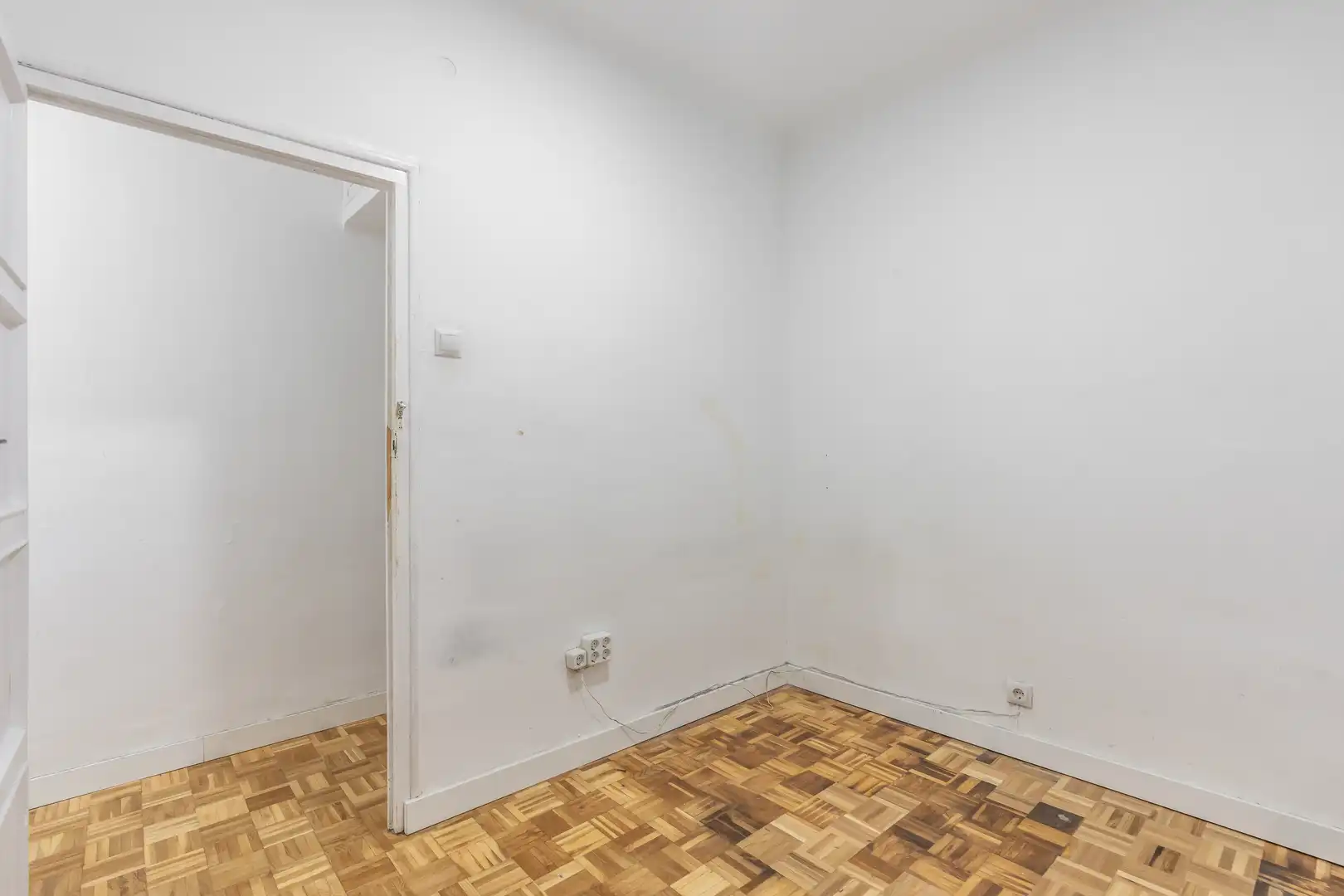 Habitación de Piso en venta en Madrid con Calefacción