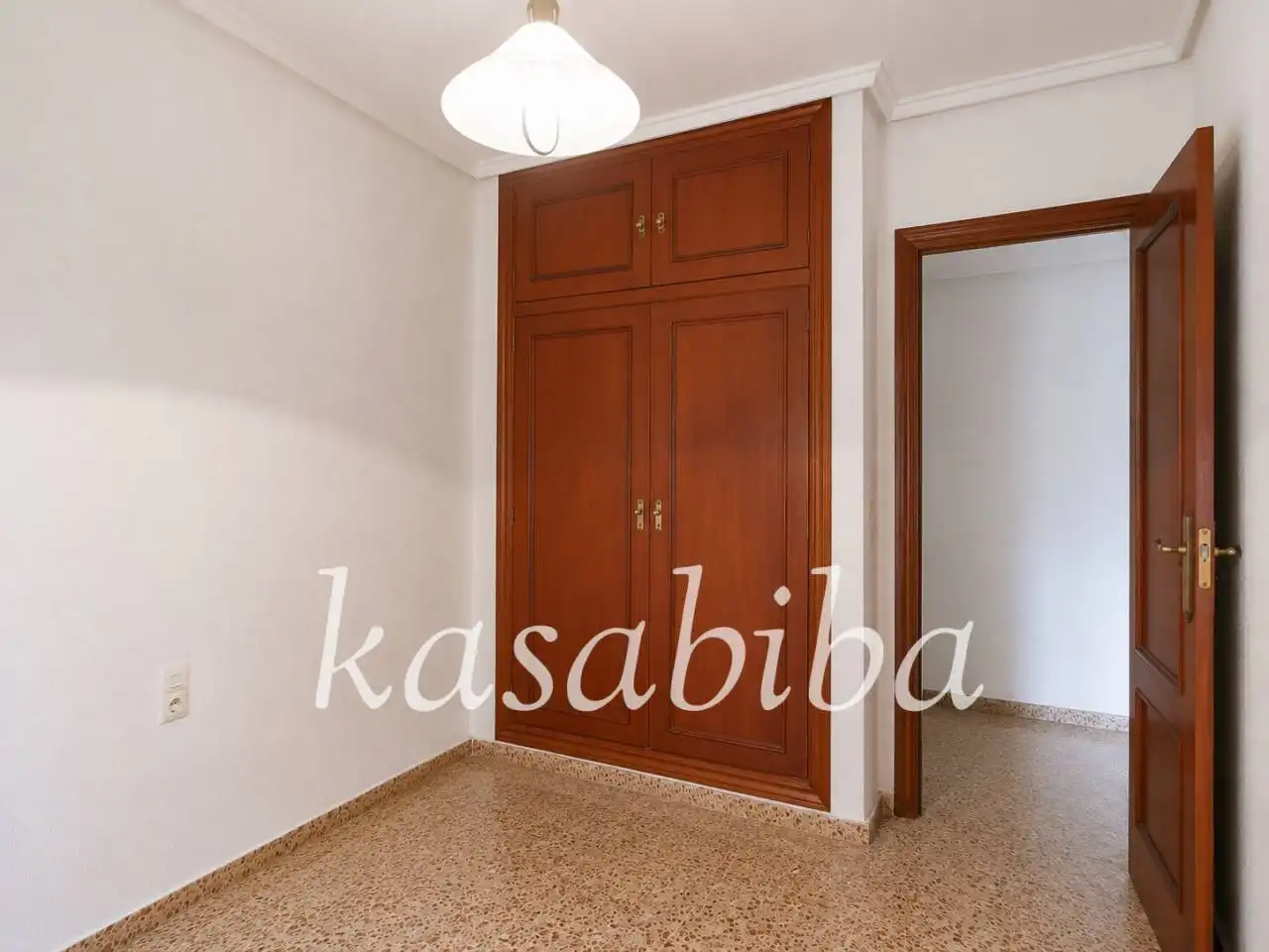 Flat for sale in Calle RIBARROJA, Centro Ciudad