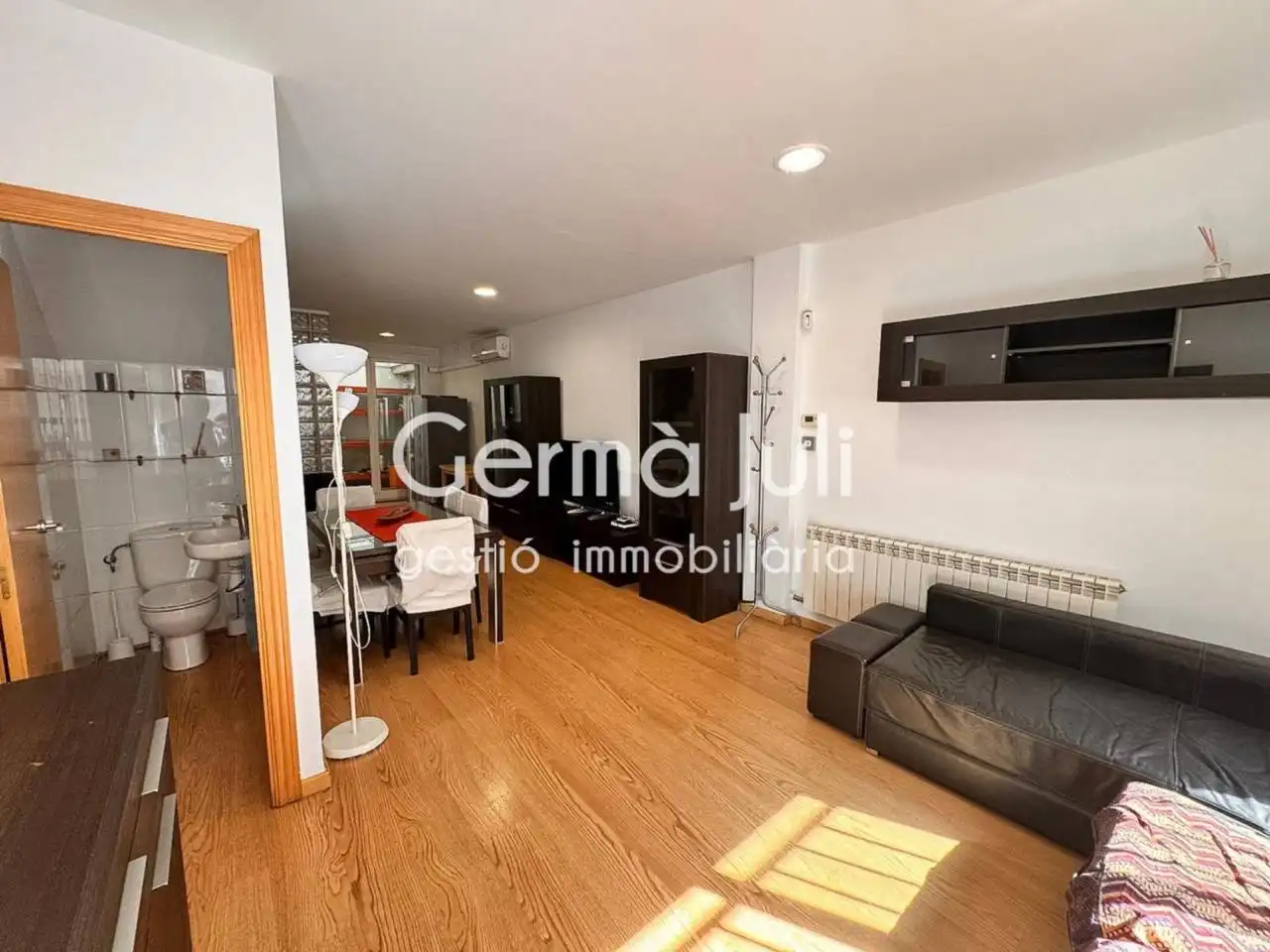 Habitación de Casa o chalet en venta en Badalona con Aire acondicionado, Calefacción y Parquet