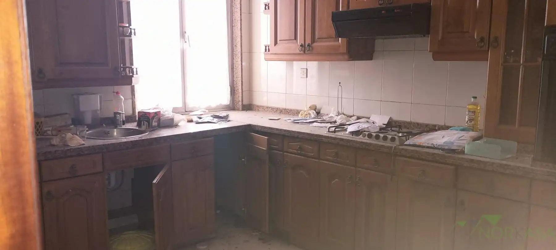 Cocina de Edificio en venta en Oviedo 