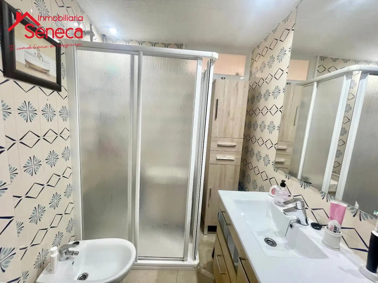 Bathroom of Flat for sale in Córdoba  with Heating, Storage room and Furnished