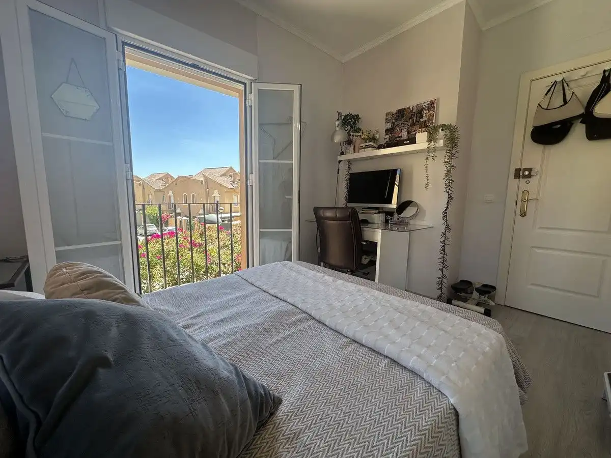 Dormitori de Casa o xalet en venda en Mijas amb Aire condicionat, Jardí privat i Terrassa