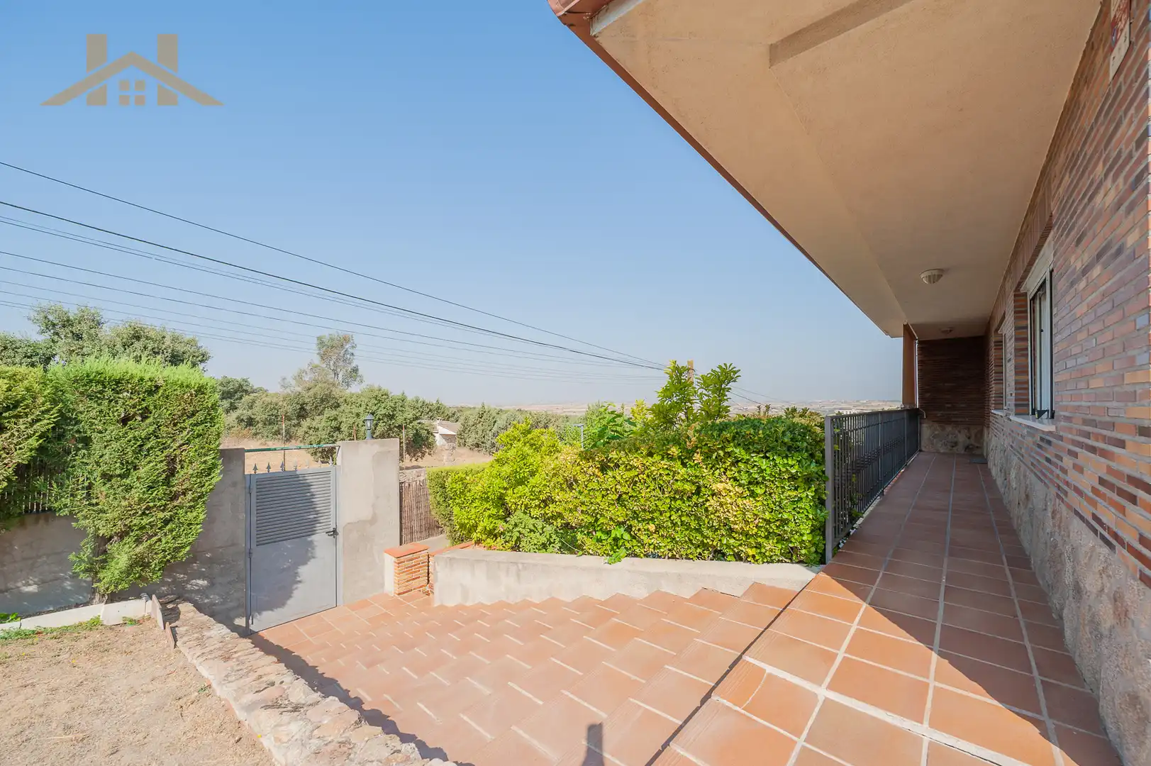 Terrassa de Casa o xalet en venda en Arroyomolinos (Madrid) amb Aire condicionat, Calefacció i Jardí privat