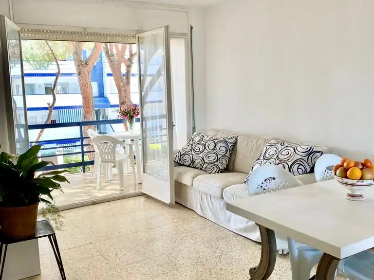Apartament amb jardí de lloguer a Carrer Empordà 35, imagen 5