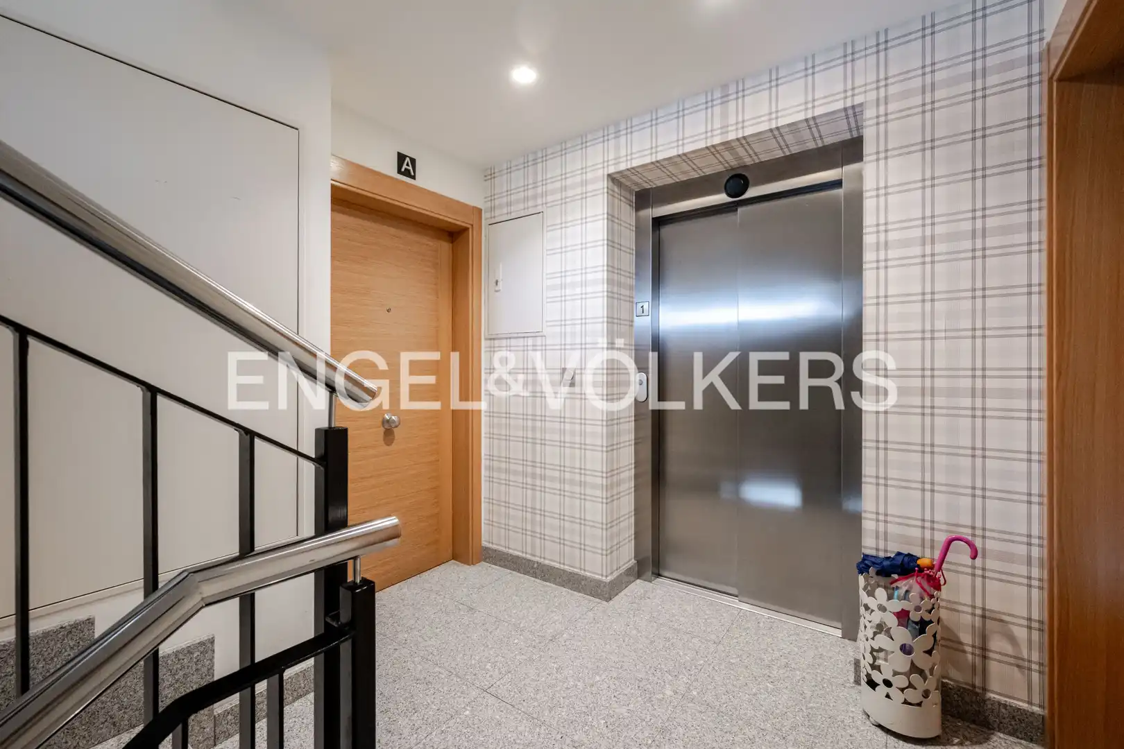 Wohnung zum Verkauf in Donostia - San Sebastián  mit Heizung, Terrasse und Schwimmbad