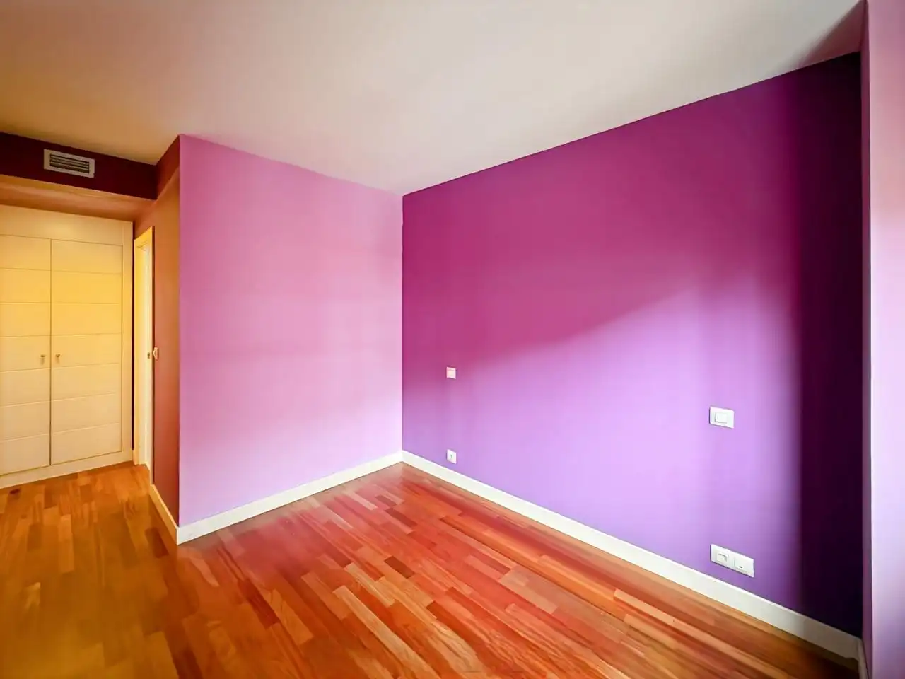 Schlafzimmer von Wohnung zum Verkauf in Madrid mit Heizung, Abstellraum und Gemeinschaftspool