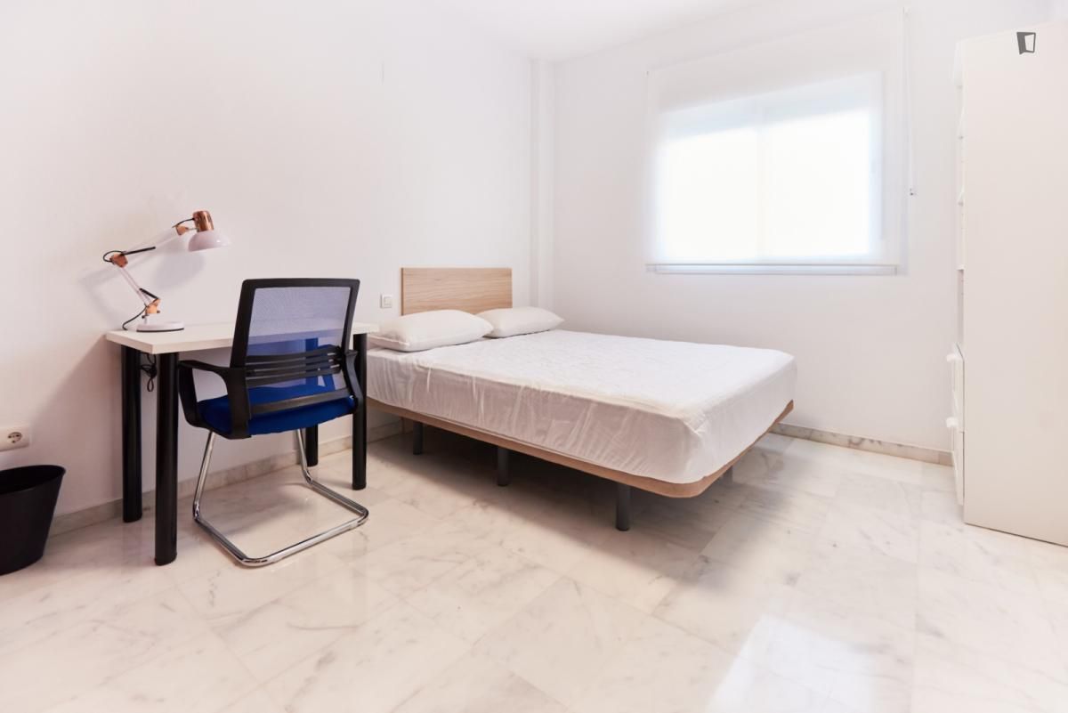 Apartament per a compartir a El Plantinar – Avda. La Paz - El Juncal