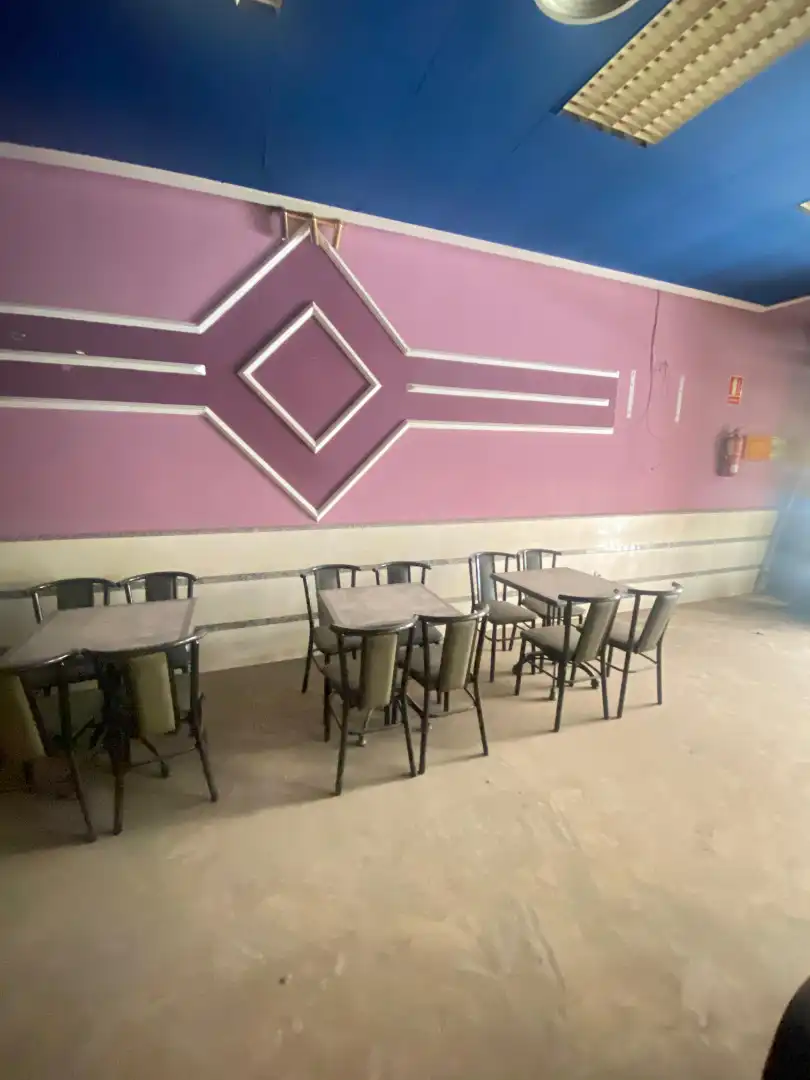 Local comercial en venta en Calle Elisa Cendrero, imagen 9