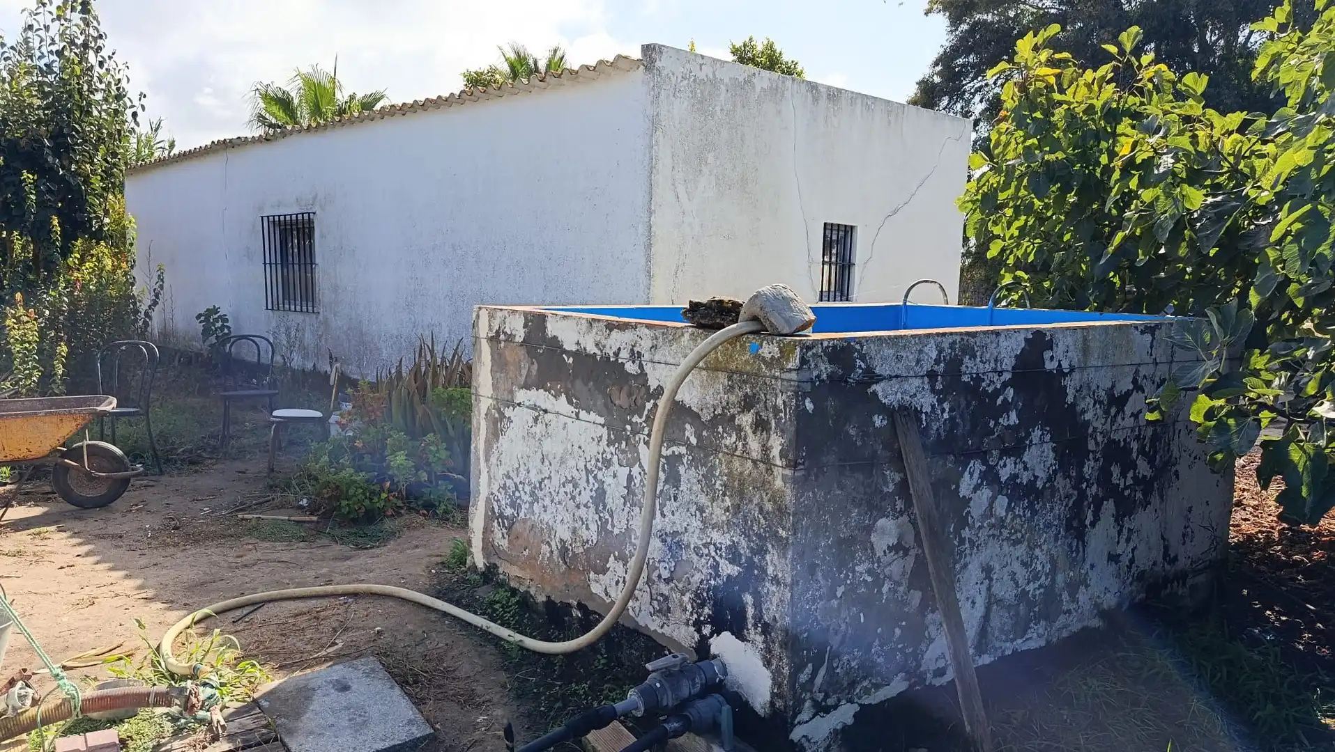 Piscina de Terreno en venta en Rota