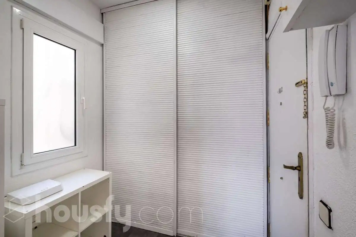 Dormitori de Àtic en venda en Barcelona amb Aire condicionat i Terrassa