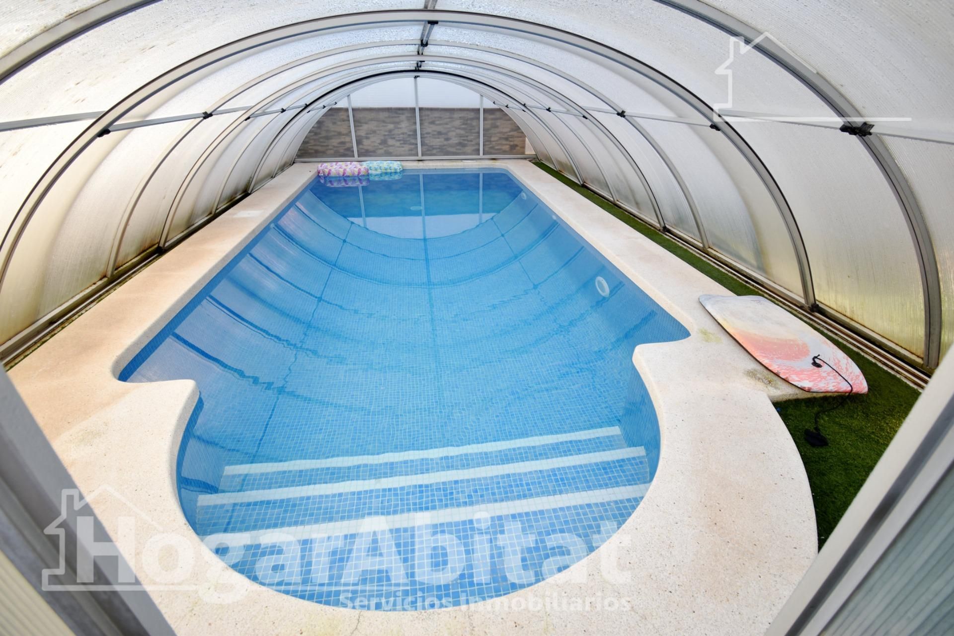 Swimming pool of Single-family semi-detached for sale in Burriana / Borriana  with Air Conditioner, Heating and Terrace