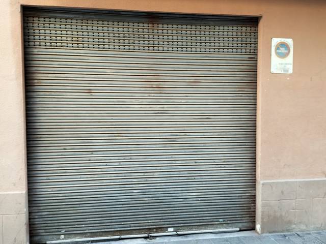 Local comercial en Venta en Ensanche - Parque del Oeste