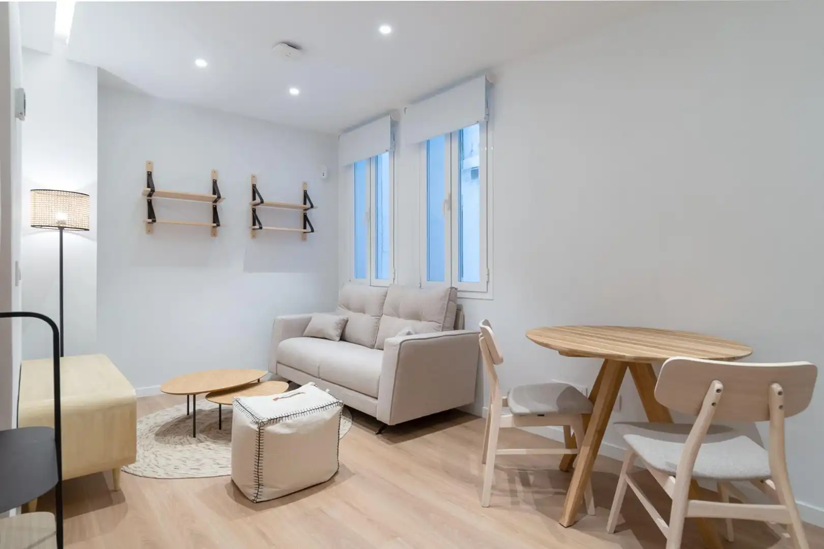 Living room of Apartments for rent in Madrid  with Air Conditioner, Heating and Terrace