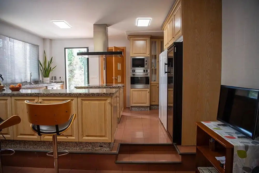 Cocina de Casa o chalet en venta en Bormujos con Aire acondicionado, Calefacción y Jardín privado