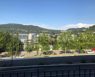 Exterior view of Flat to rent in Ourense Capital   with Heating, Parquet flooring and Furnished