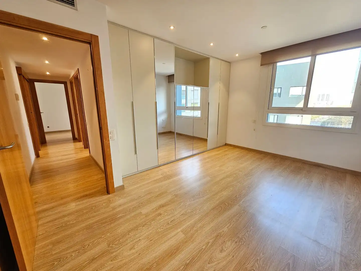 Bedroom of Flat for sale in Barcelona  with Air Conditioner, Heating and Terrace