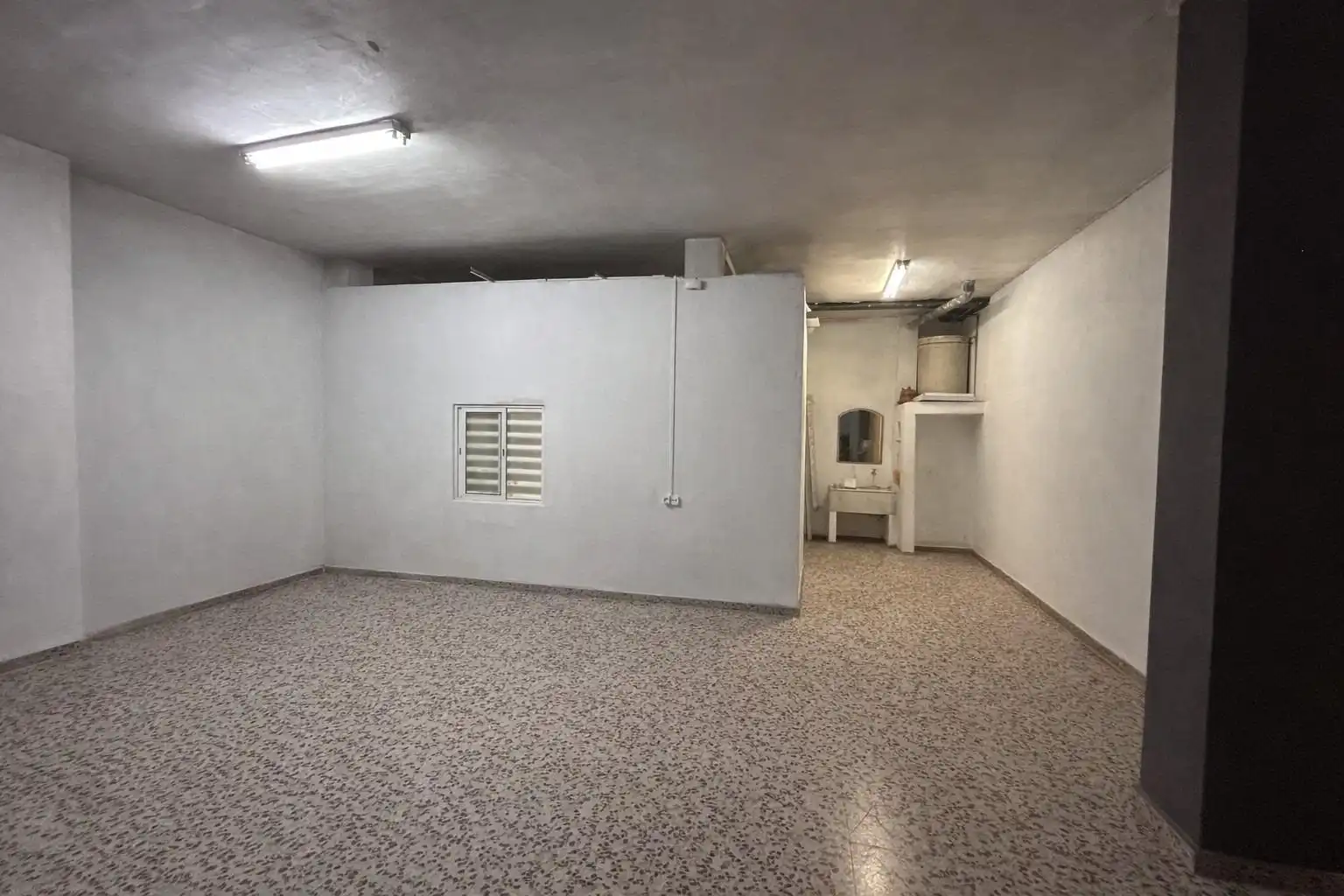 Gewerbefläche zum Verkauf in Avenida del Sud 18b, imagen 8