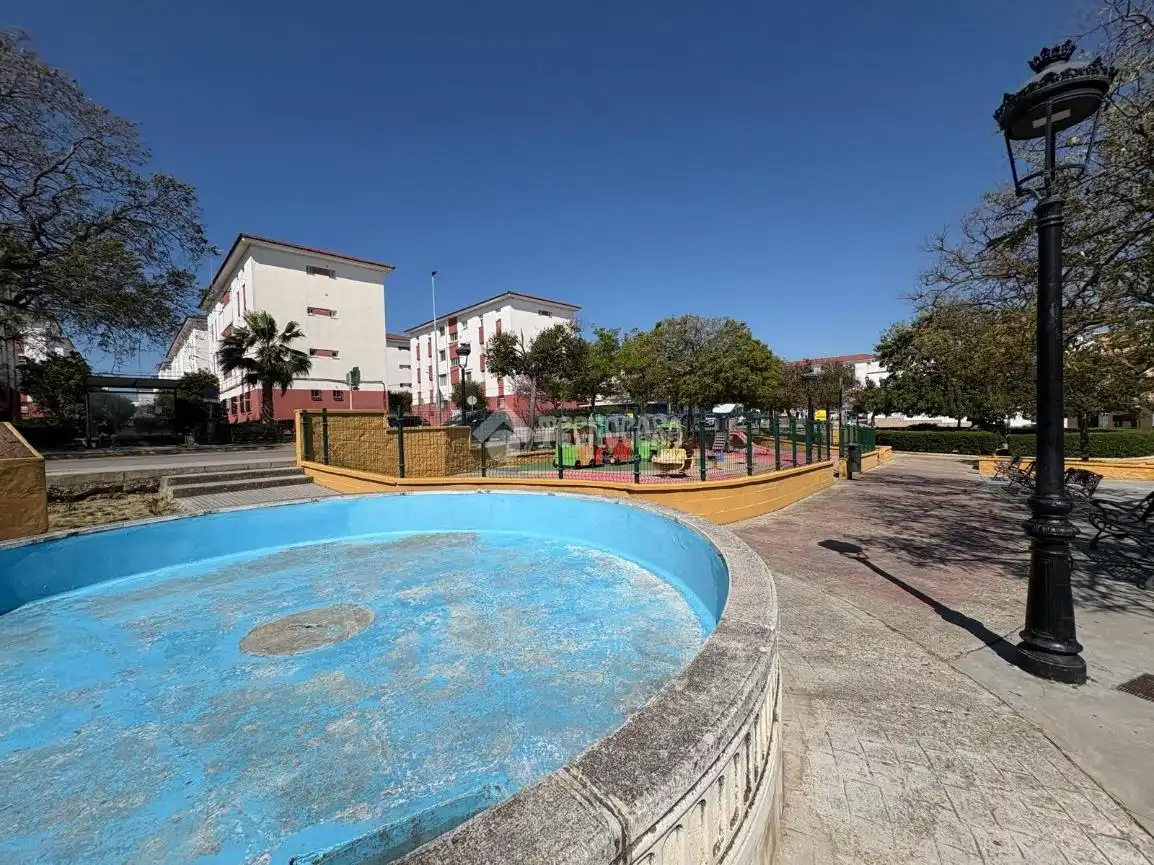 Local comercial de lloguer a Núcleo urbano, imagen 17
