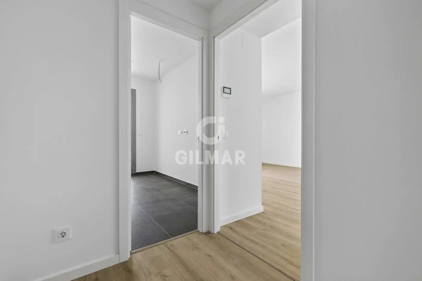 Piso en venta en Dos Hermanas con Calefacción, Jardín privado y Trastero