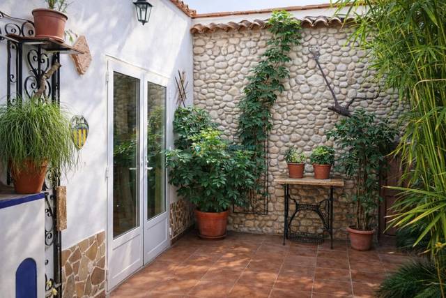 Casa adosada en Venta en Benissuera