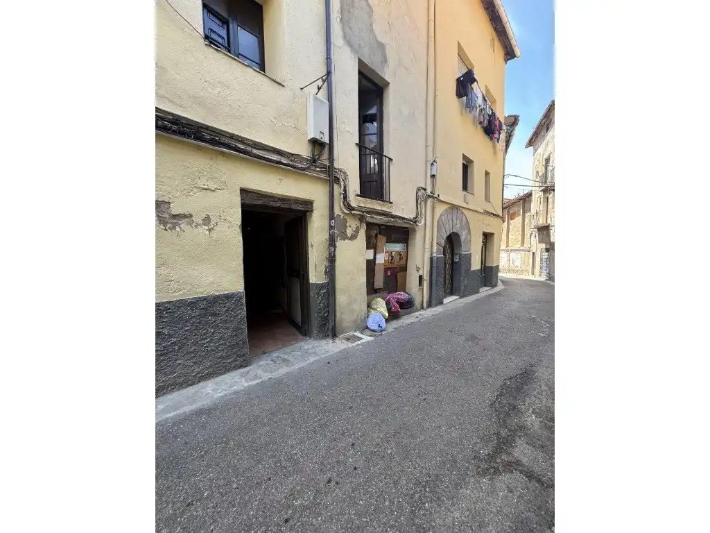 Vista exterior de Piso en venta en Berga