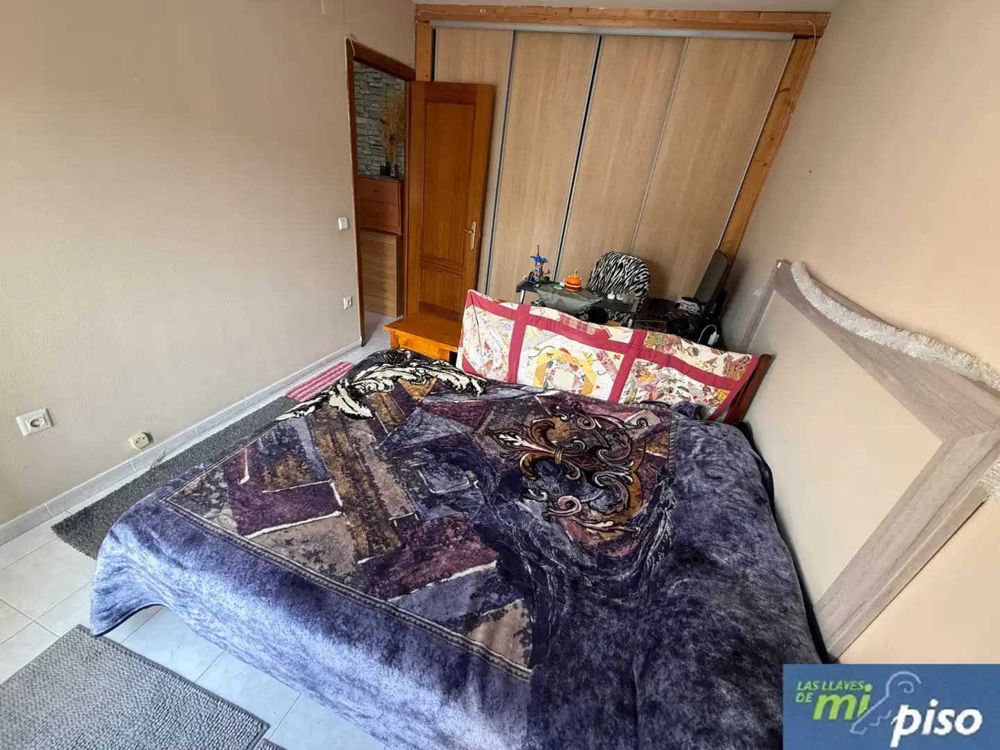 Schlafzimmer von Wohnung zum Verkauf in Cigales, Valladolid