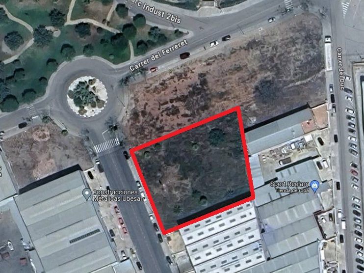 Terreny industrial en venda en Almenara