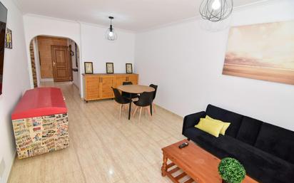 Living room of Flat for sale in Puerto de la Cruz  with Heating, Terrace and Storage room