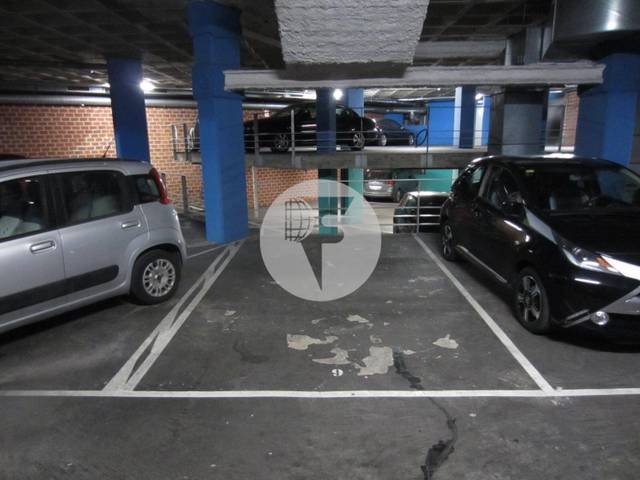 Garaje en Alquiler en El Raval