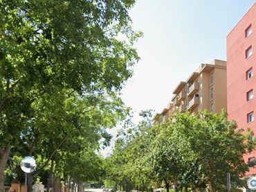 Flat with balcony for sale in JOSEP UMBERT