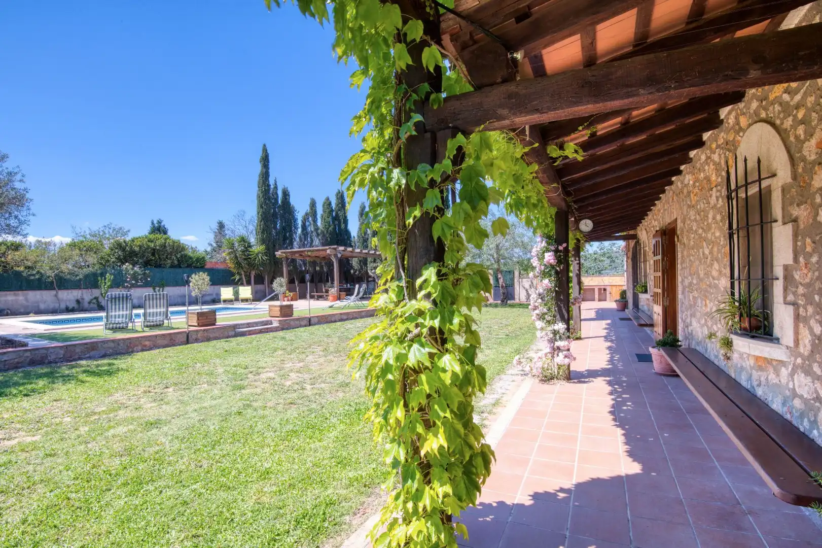 Garten von Country house zum Verkauf in Albons mit Privatgarten, Terrasse und Schwimmbad
