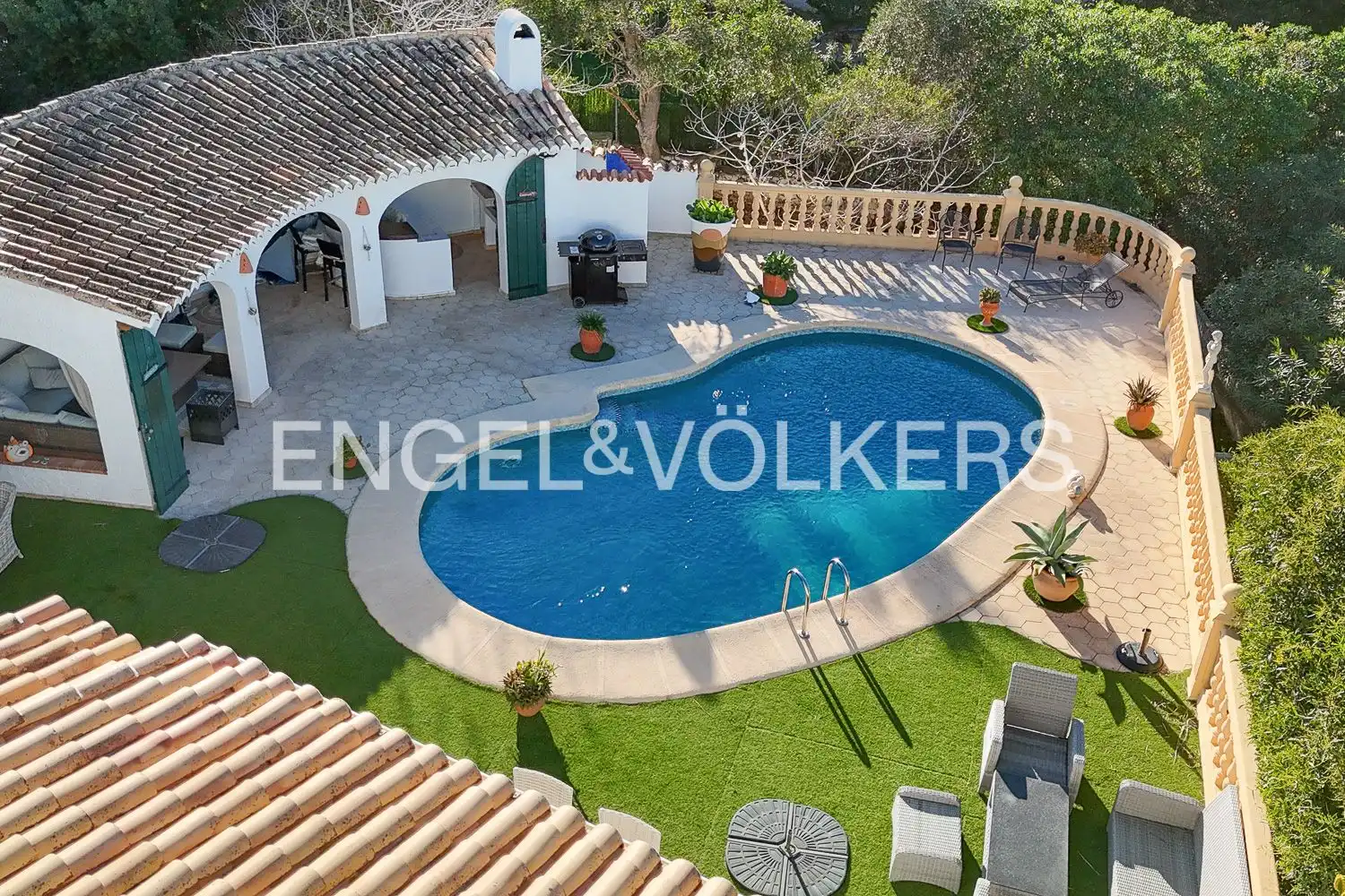 Swimming pool of Houses for sale in Jávea / Xàbia  with Air Conditioner, Heating and Private garden