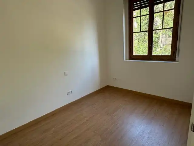 Habitación de Piso en venta en Castellón de la Plana / Castelló de la Plana con Parquet y Horno