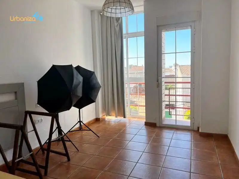 Vista exterior de Piso en venta en Talavera la Real con Amueblado y Balcón