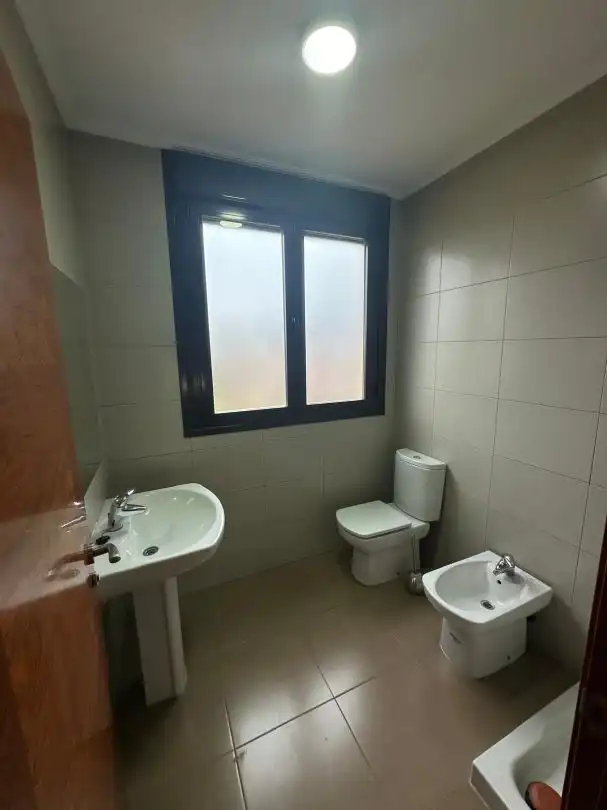 Baño de Casa o chalet en venta en Elburgo / Burgelu con Calefacción, Jardín privado y Terraza