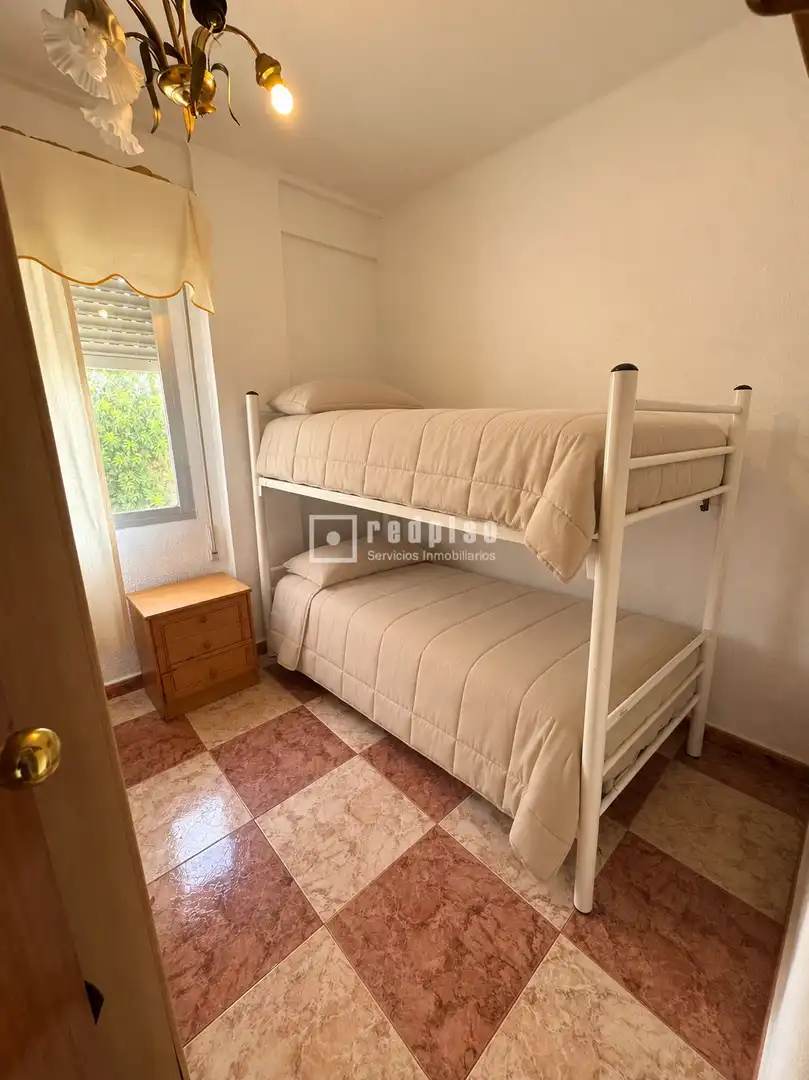 Bedroom of Flat for sale in Carretera de Cádiz