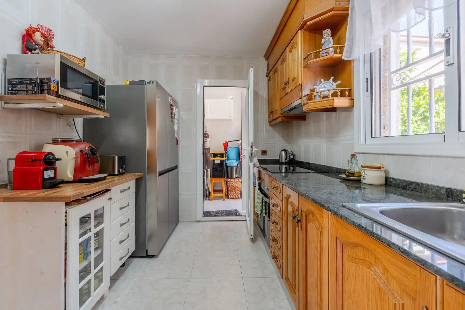 Cocina de Casa o chalet en venta en Cunit con Aire acondicionado, Calefacción y Jardín privado