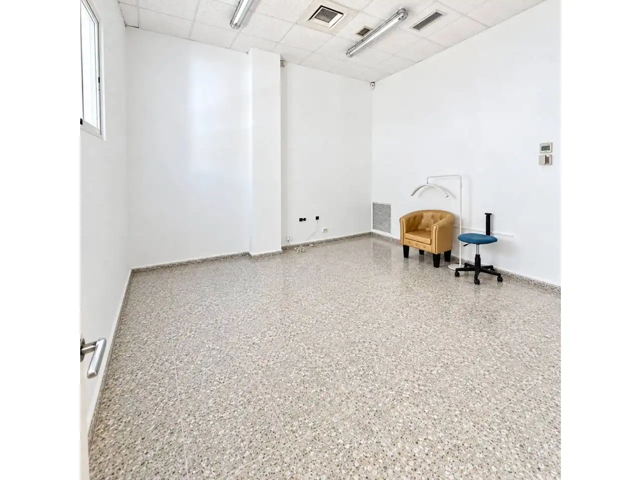 Business premises for sale in Calle Gabriel Miro 36, imagen 16