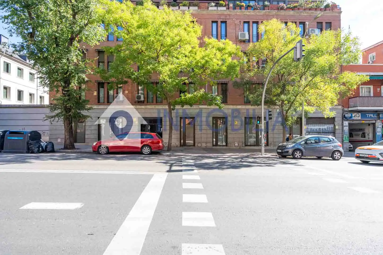 Exterior view of Buildings for sale in Centro