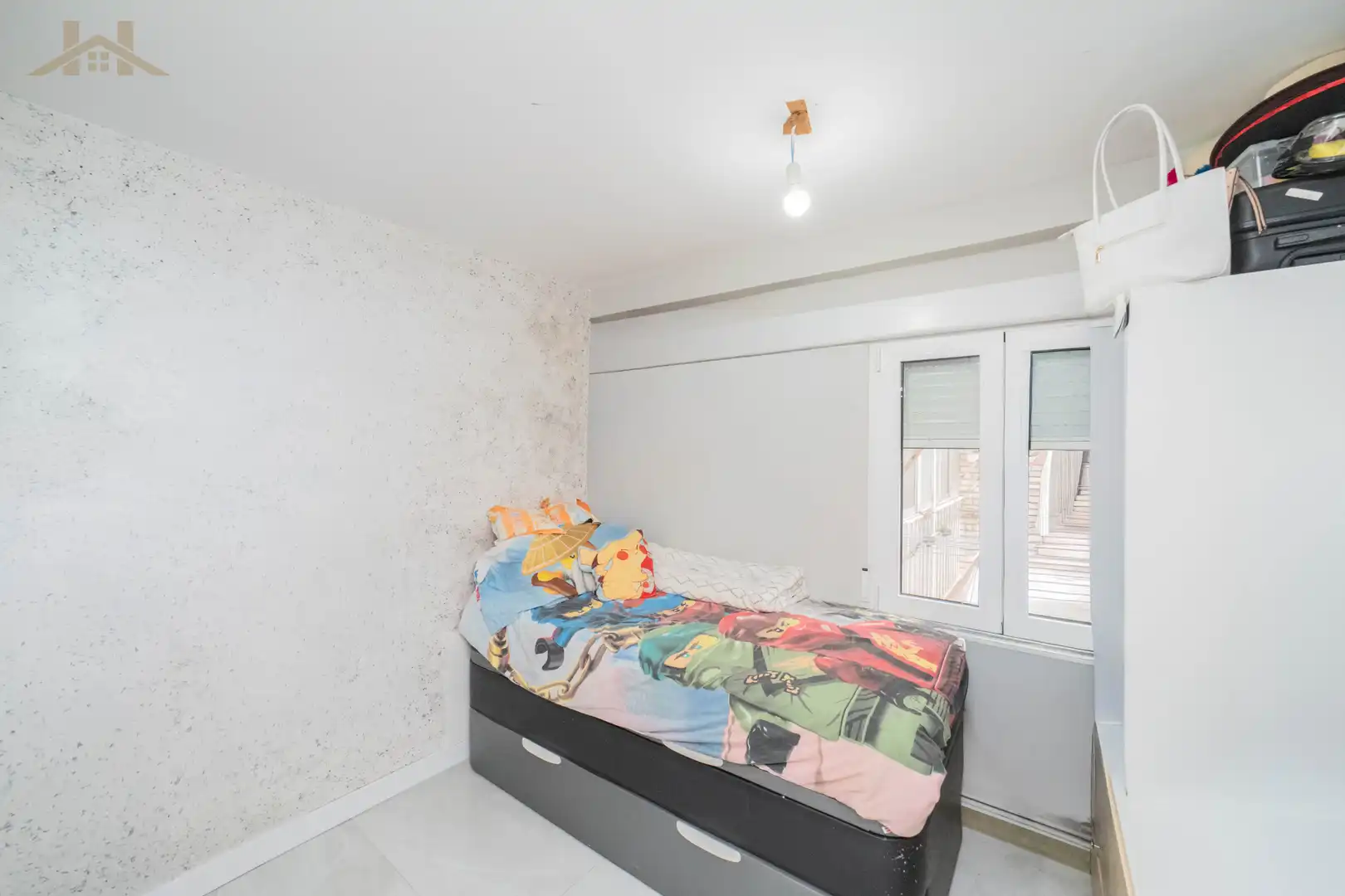 Bedroom of Flat for sale in Parla  with Air Conditioner and Swimming Pool