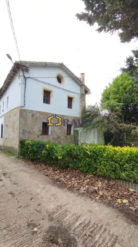 Casa o xalet en venda a Valle de Losa
