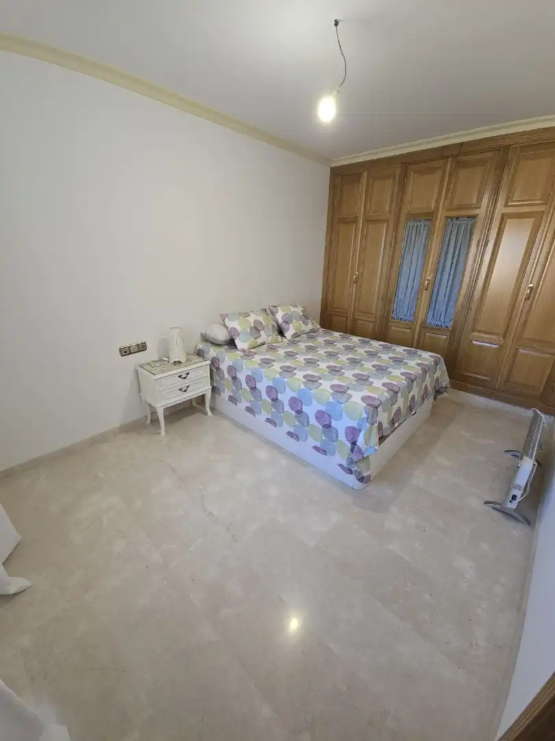 Habitación de Ático de alquiler en Padul con Aire acondicionado, Terraza y Amueblado
